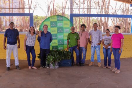 PREFEITURA DE DIAMANTINO REALIZA A ENTREGA DE 1.114 MUDAS DE BANANA A PRODUTORES DA AGRICULTURA FAMILIAR